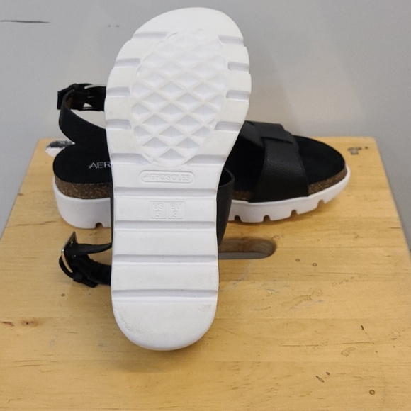 New! AEROSOLES Throw Back Black Sandal US 5 - Picture 3 of 4